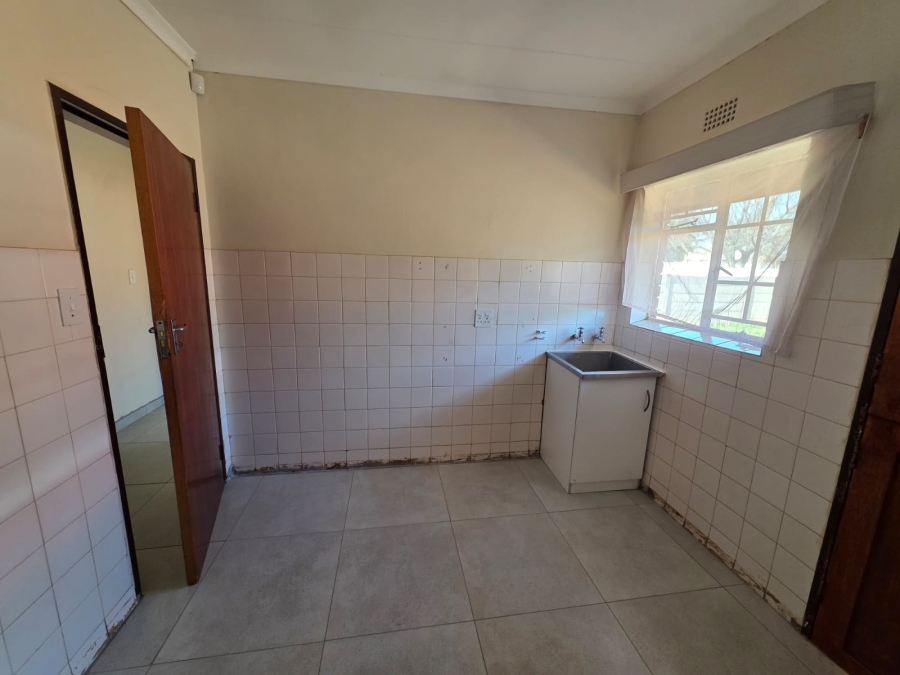 4 Bedroom Property for Sale in Vaalpark Free State